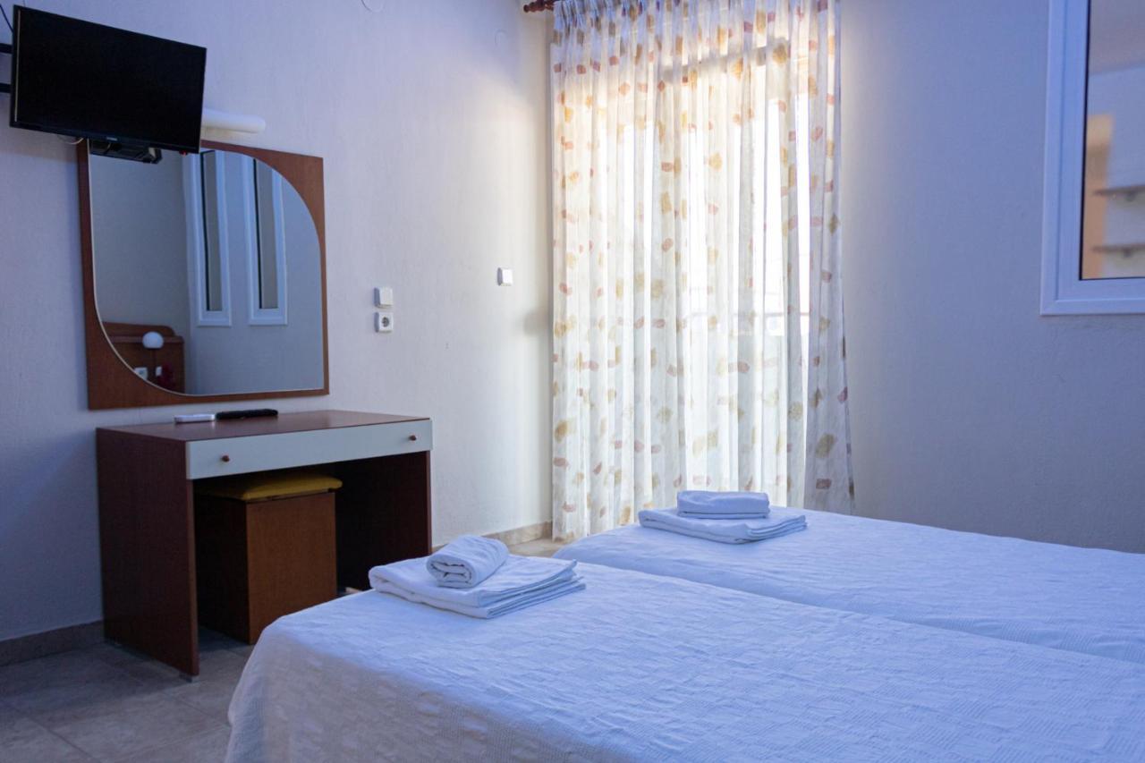 Jj Rooms Luxury Apartments Kallithea  Eksteriør billede
