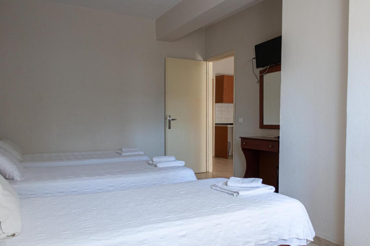 Jj Rooms Luxury Apartments Kallithea  Eksteriør billede